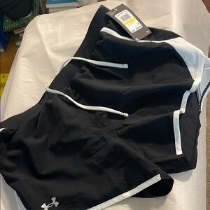 Under Armour Men's Black Shorts